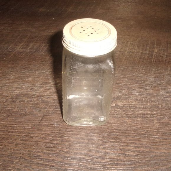 Hoosier glass shaker spice jar salt or pepper - Picture 1 of 1